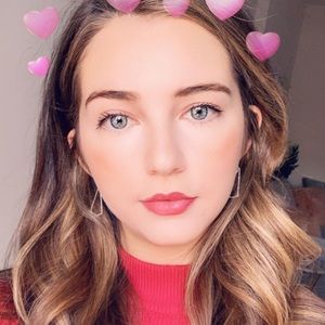 Meet your Posher, Arielle